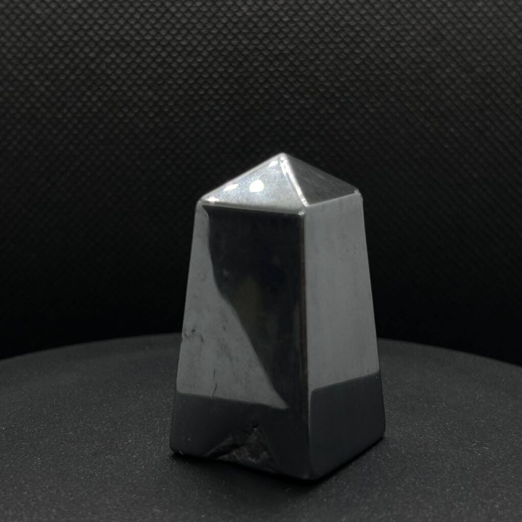 Punta de hematite - punta-de-hematite.jpg